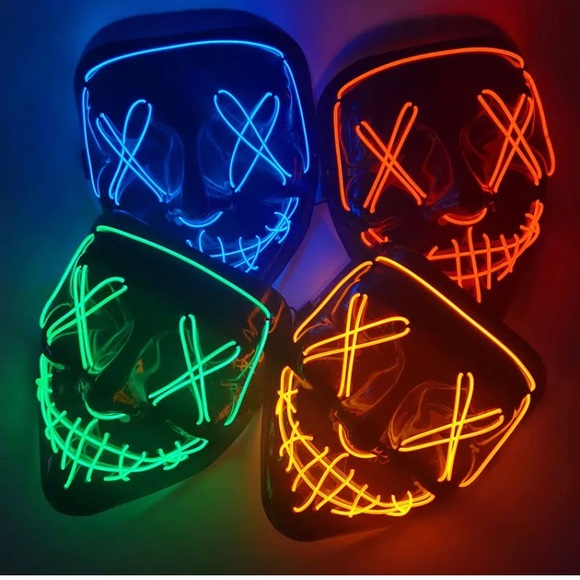 It’s Lit this Halloween with this Light Up Mask - Picture 11 of 11